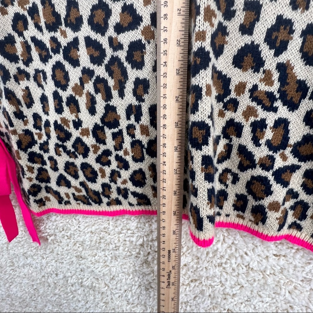Crown & Ivy women US XL animal print sweater with pink bow trim high low - Picture 6 of 7